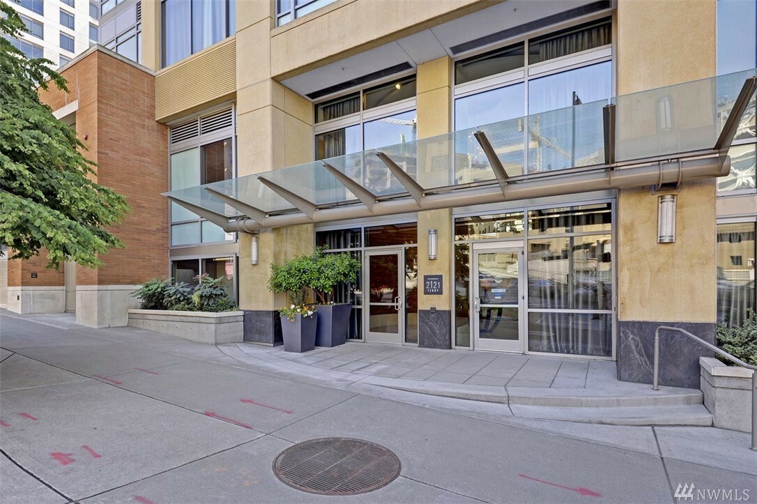 2121 Terry Ave N1704  Seattle WA 98121 photo