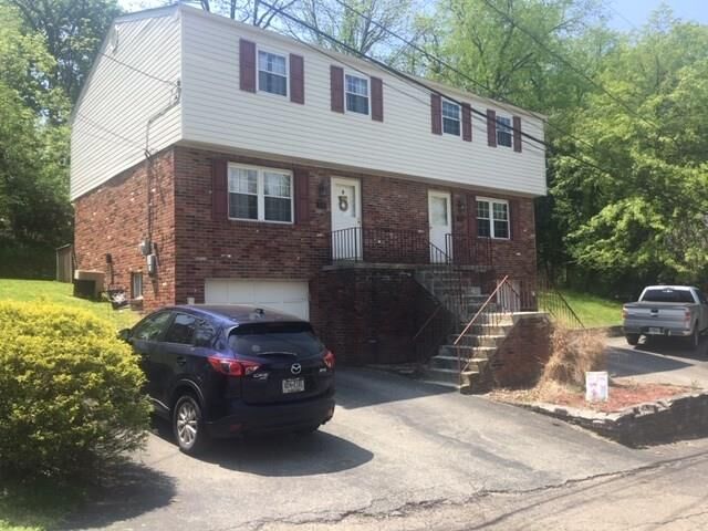 Property Photo:  309 Lancers Way  PA 15237 