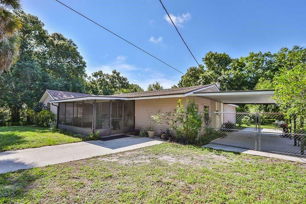 Property Photo:  608 4th Avenue SW  FL 33570 