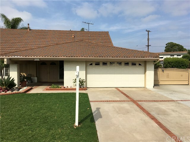 Property Photo:  513 Saint Andrews Avenue  CA 92870 
