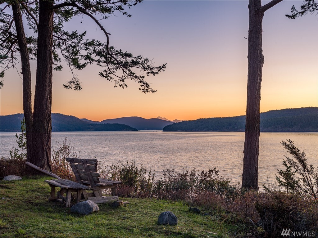 2089 Bakerview Rd  Lopez Island WA 98261 photo