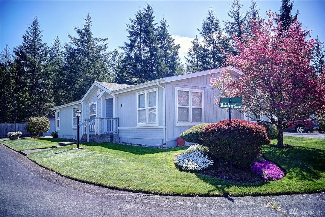 Property Photo: 19 Christmas Tree Lane Lane WA 98584