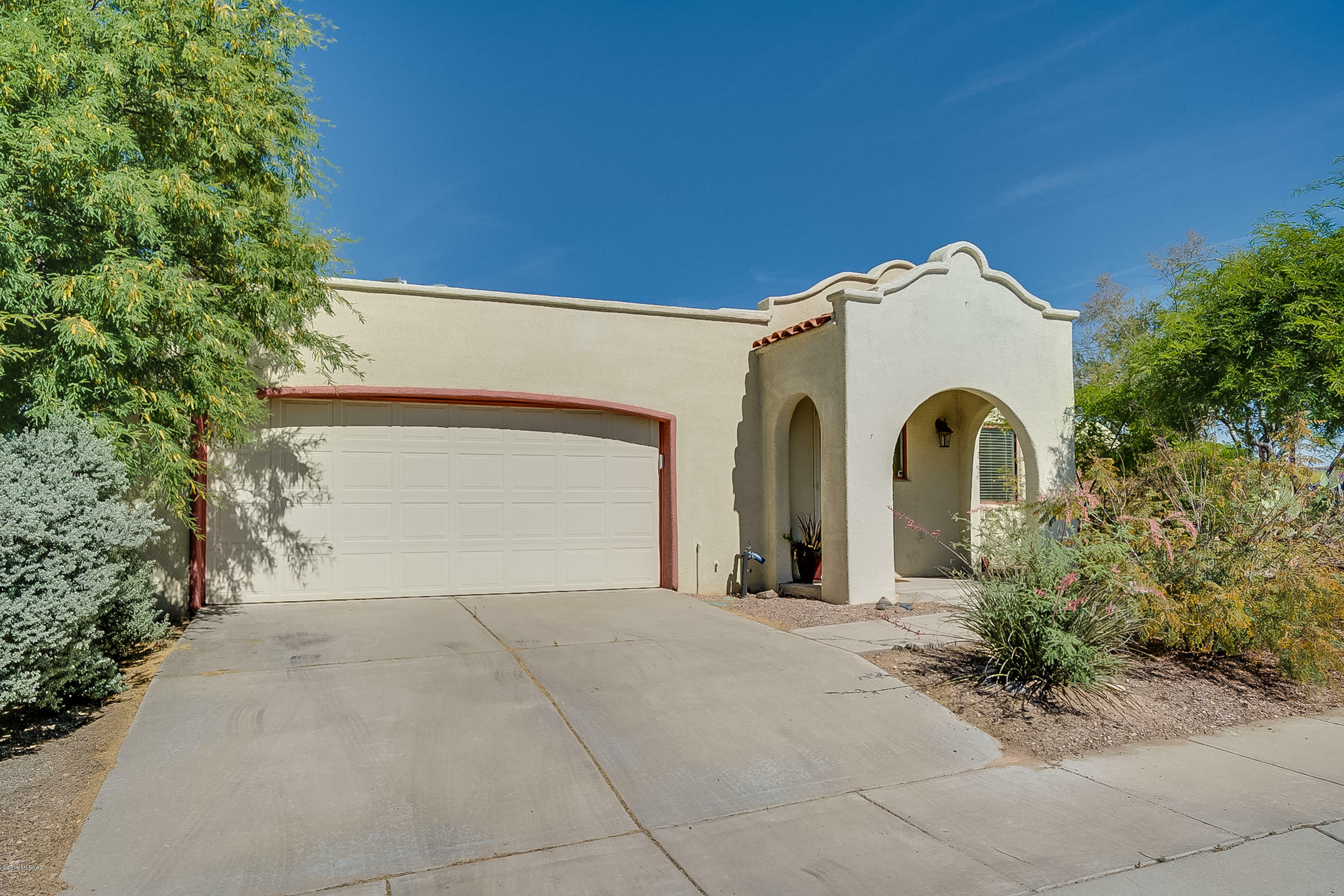 Property Photo:  9179 N Ironwood Meadows Drive  AZ 85742 