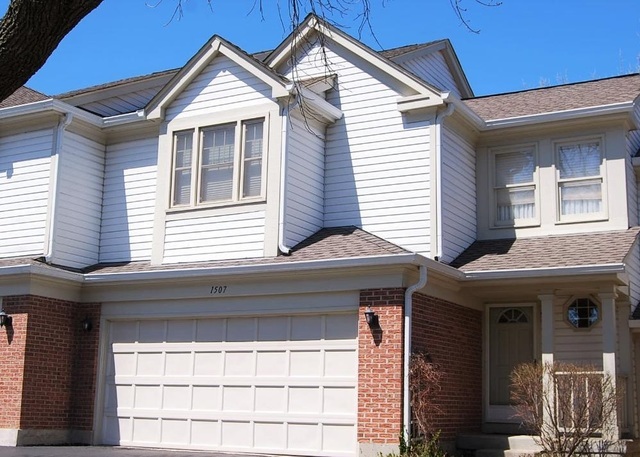 Property Photo:  1507 Broadway Court  IL 60090 