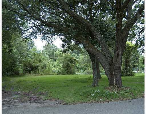 Property Photo:  408 Ruskin  MS 39564 