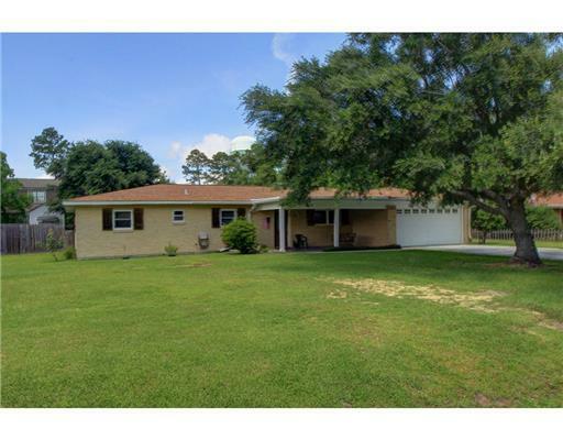 Property Photo: 605 Highland Drive MS 39520