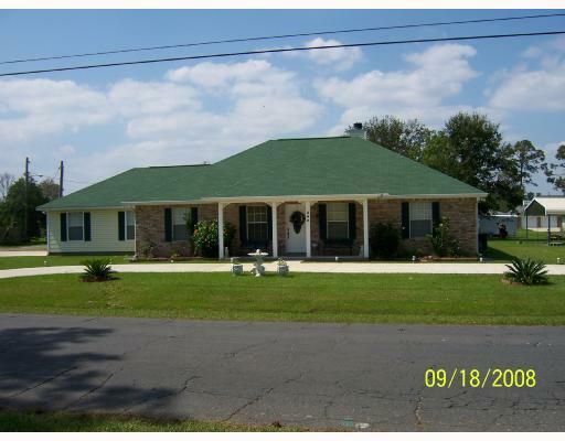 Property Photo:  308 Seube Street  MS 39520 