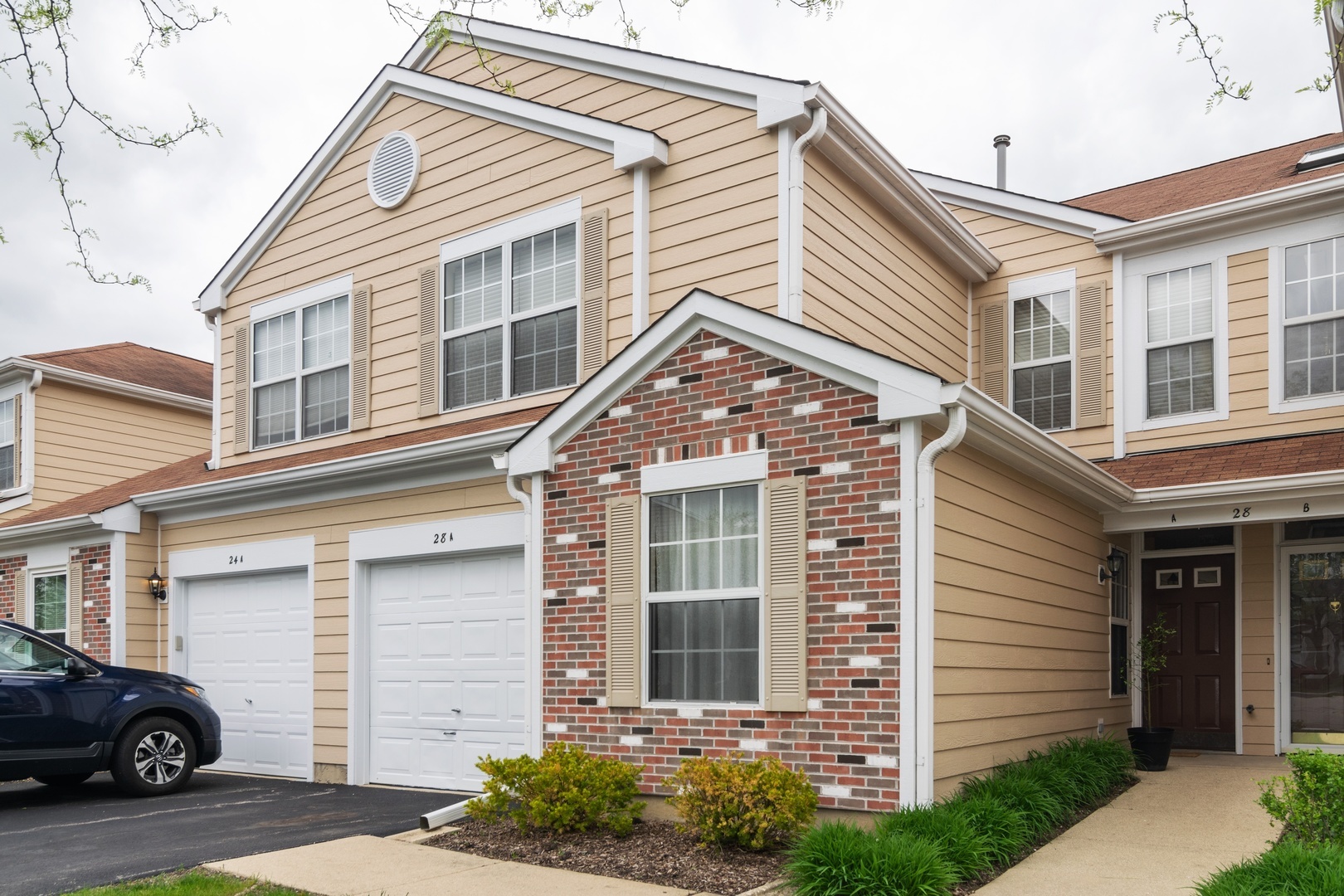 Property Photo: 28 Truman Court A IL 60107