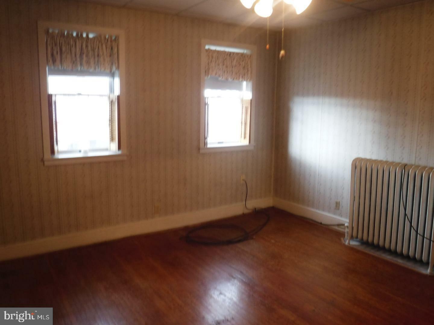 Property Photo:  71 S 4th Street  PA 19526 