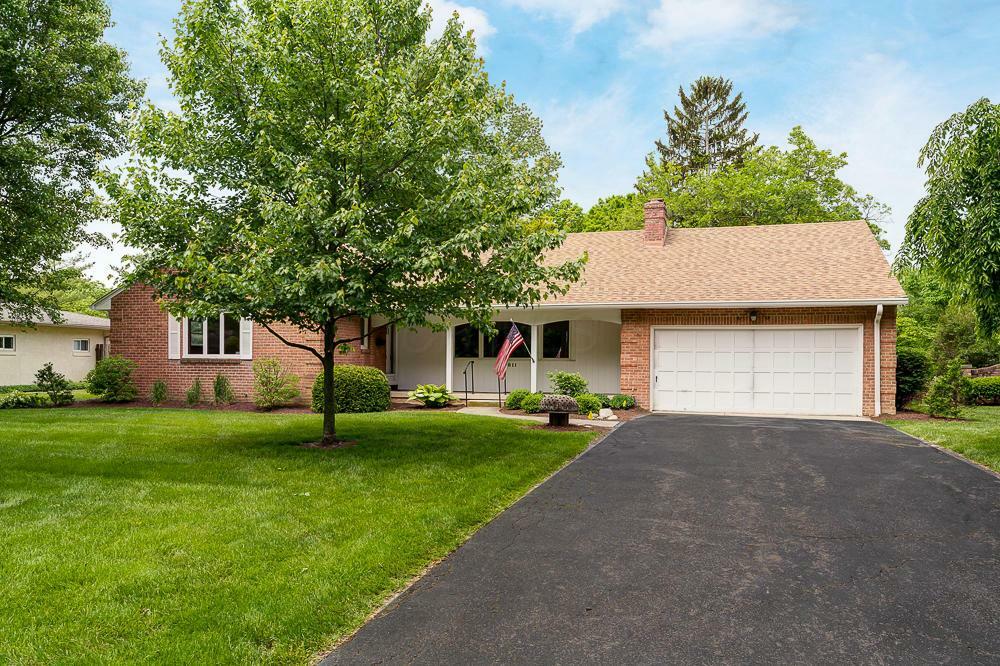 Property Photo:  3811 Walhaven Road  OH 43220 