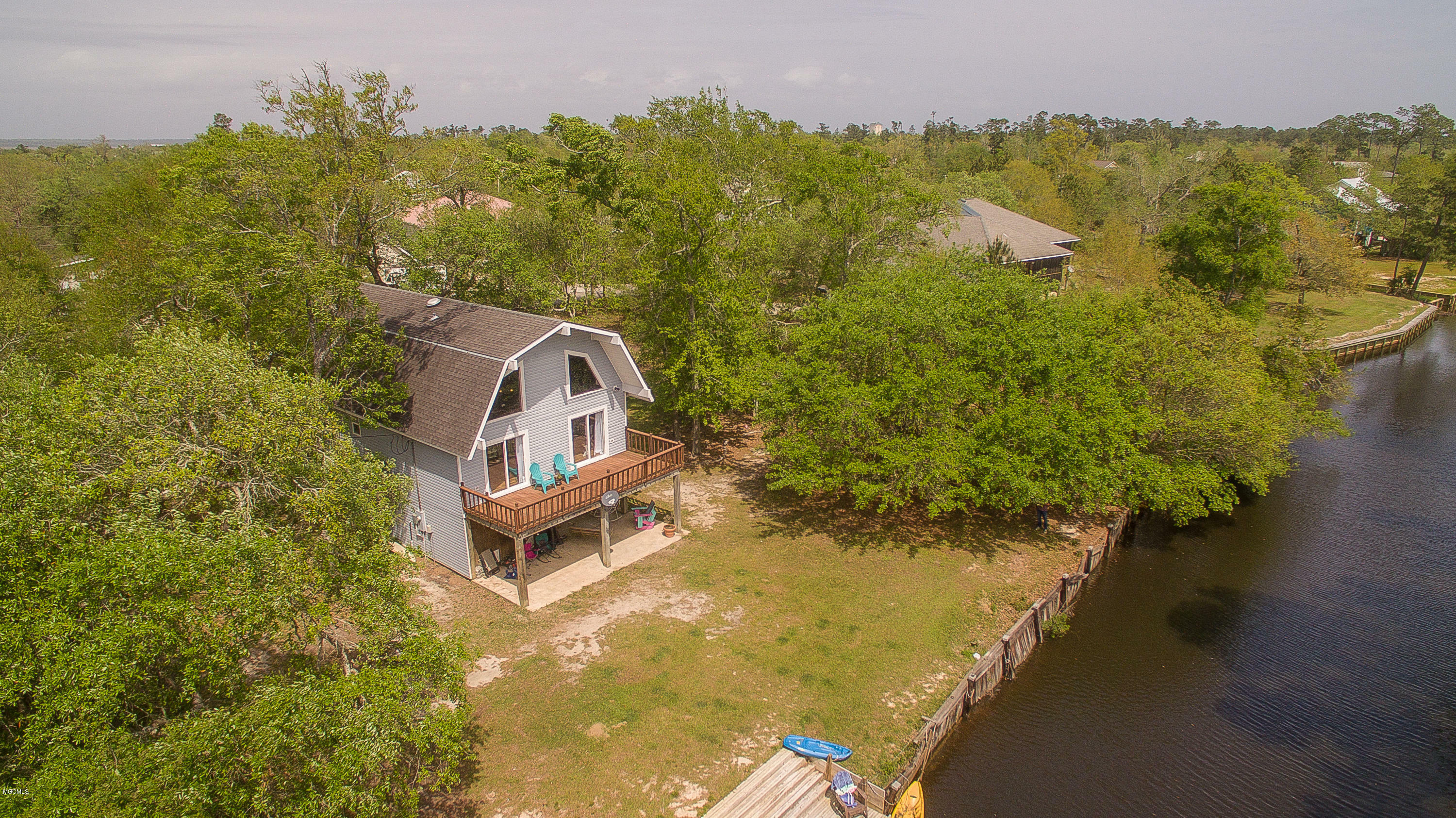 Property Photo: 2131 Hollywood Drive MS 39520