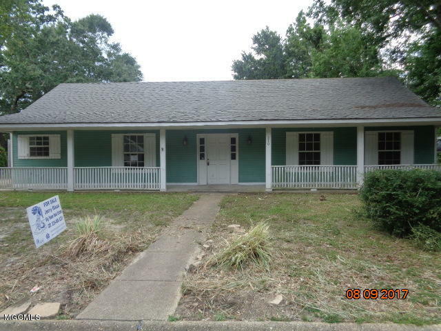 Property Photo: 210 Boggs Circle MS 39560