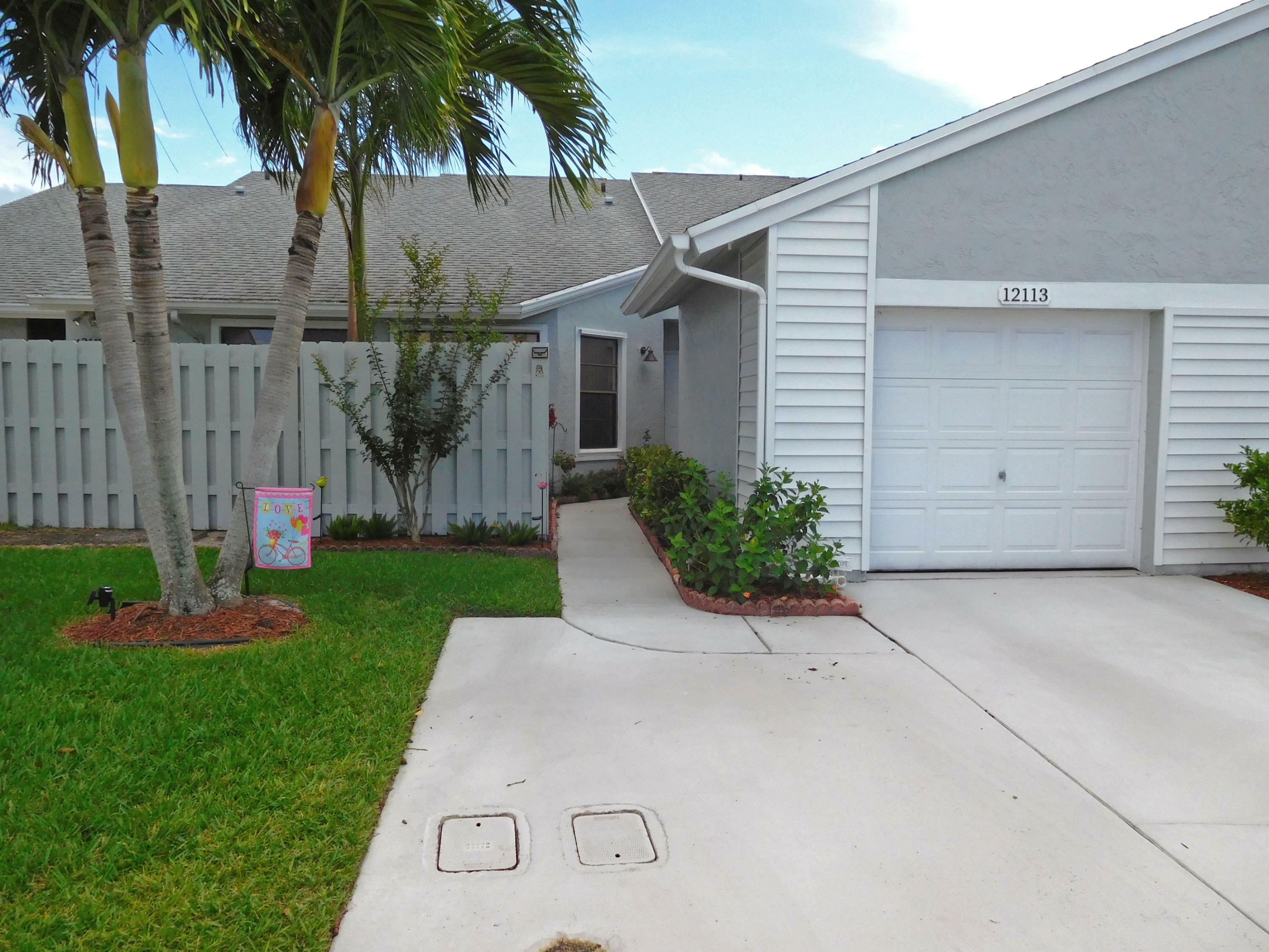 Property Photo:  12113 Country Greens Boulevard  FL 33437 