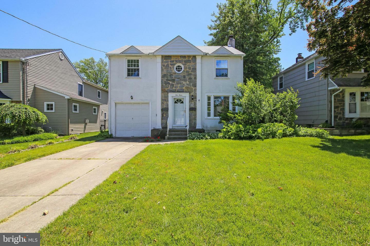 Property Photo: 412 Avondale Avenue NJ 08033