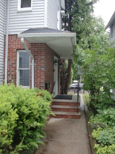 Property Photo:  408 S Maple Ave  NJ 07452 