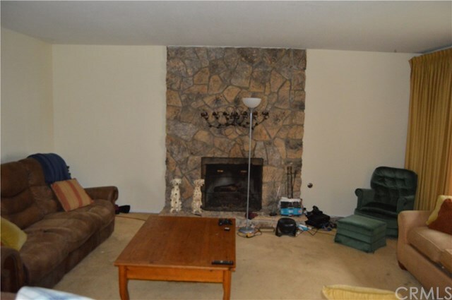 Property Photo:  2275 Quartz Place  CA 92507 