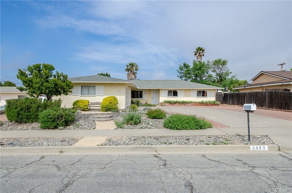 Property Photo:  4493 Sunview Drive  CA 93455 