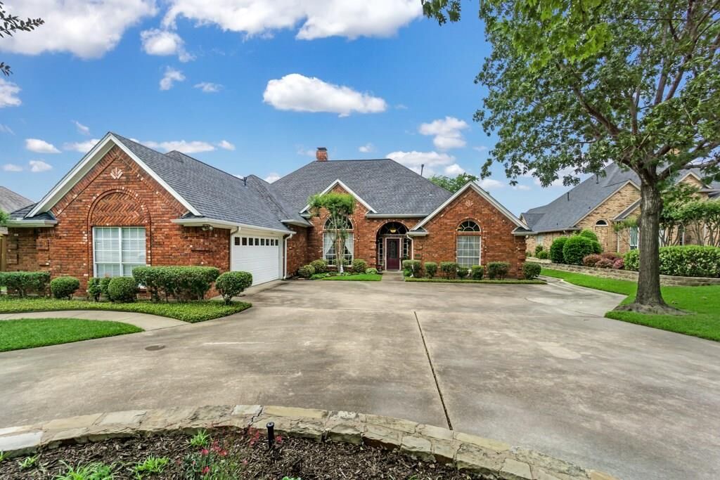 Property Photo: 325 Mariah Bay Drive TX 75032
