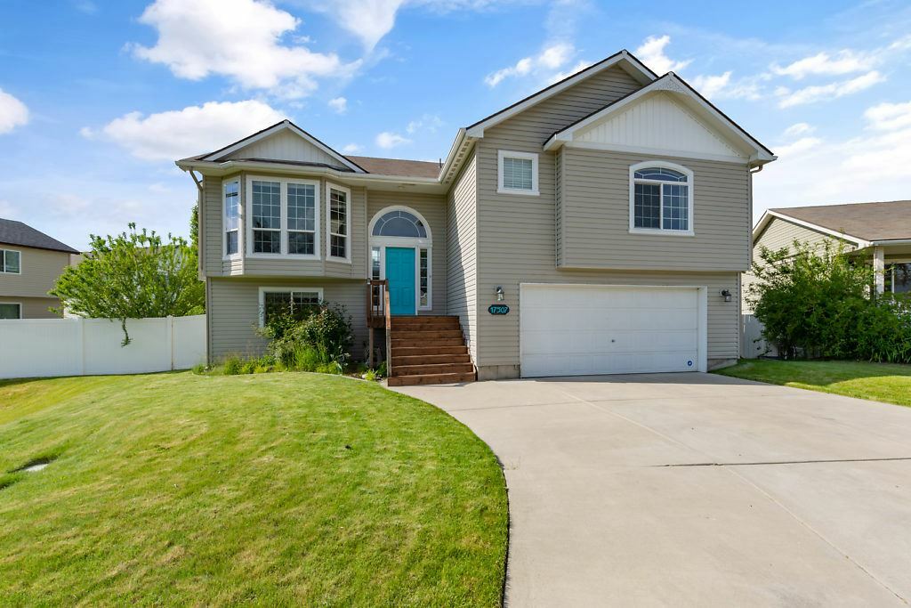 Property Photo: 17507 E Augusta Ln WA 99016
