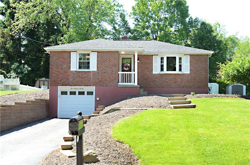 Property Photo: 320 Lynette Place PA 15237