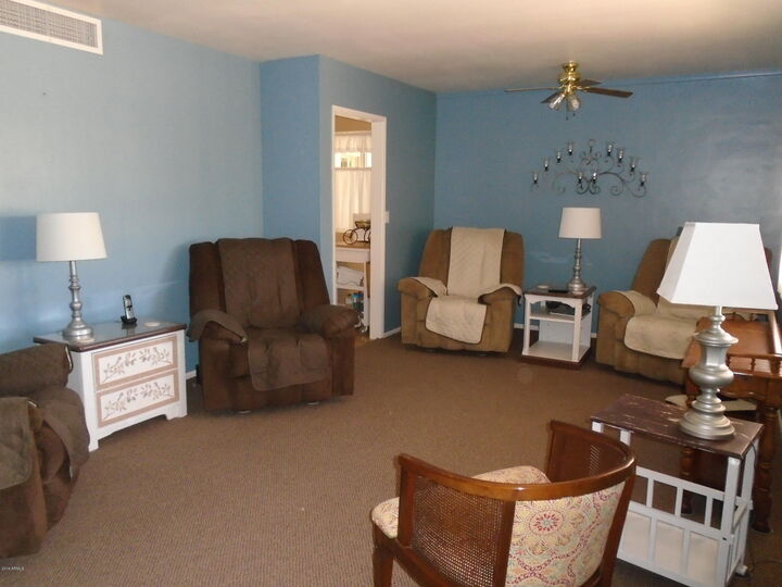 Property Photo: 10949 W Connecticut Avenue AZ 85351