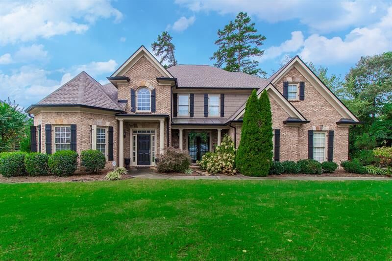 Property Photo: 4250 Lantern Hill Drive 30019