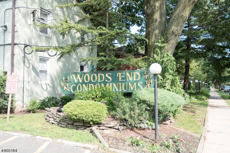 Property Photo:  1607 Wood Ave Apt H2  NJ 07203 