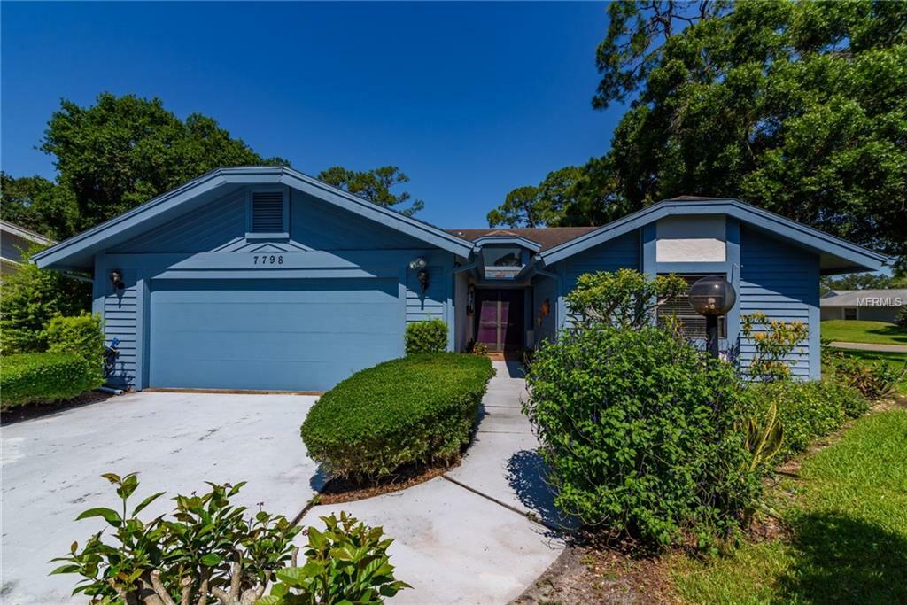 Property Photo:  7798 Pine Trace Drive  FL 34243 