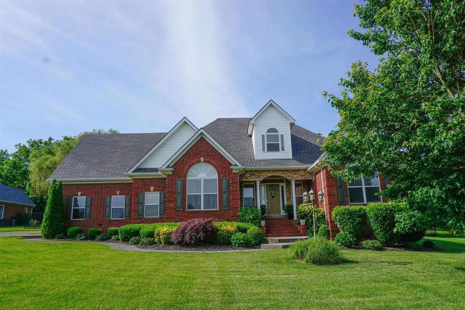 Property Photo: 5008 Magnolia Estates Blvd TN 37122