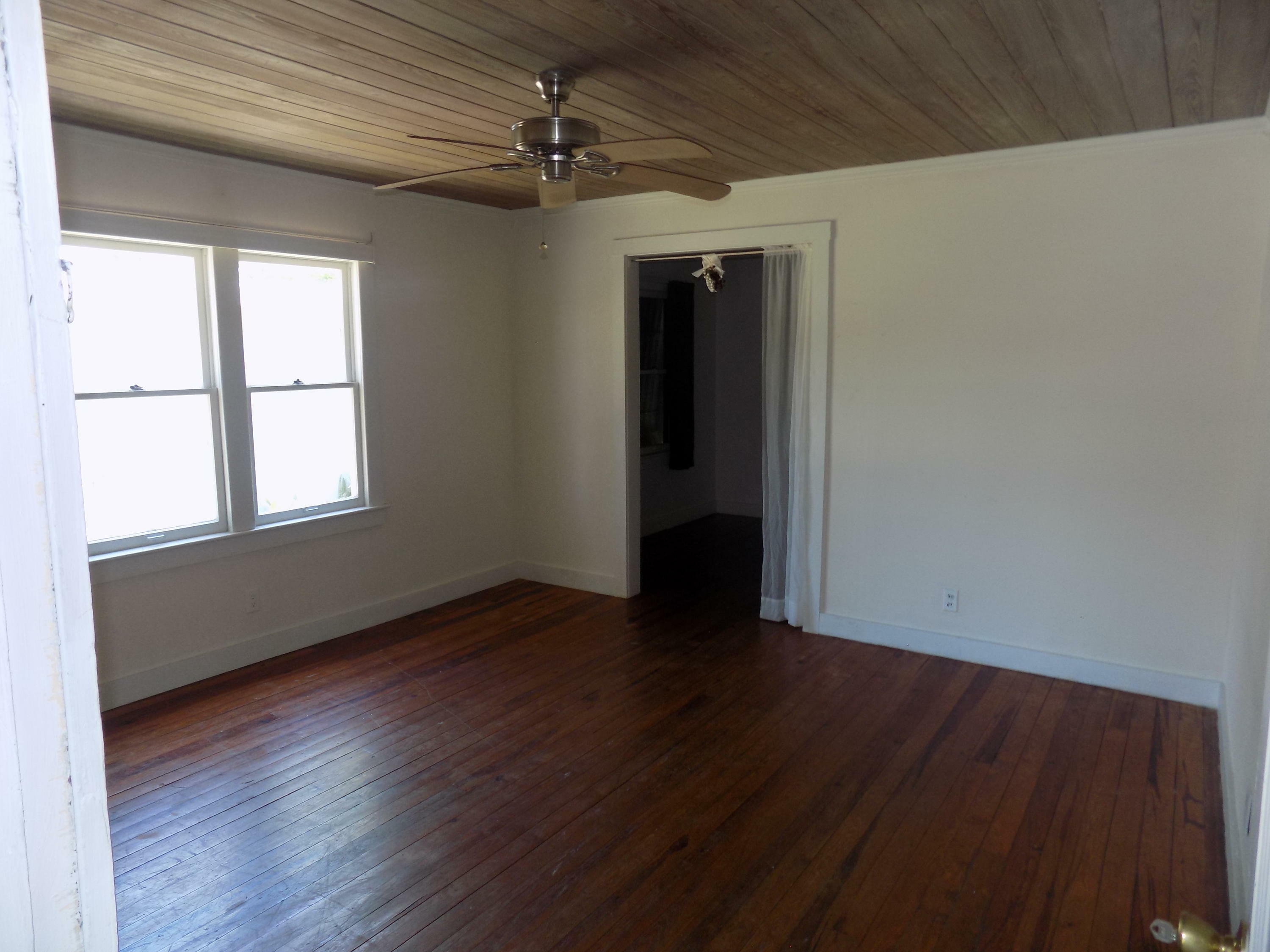 Property Photo:  608 S 13th Street  FL 34950 