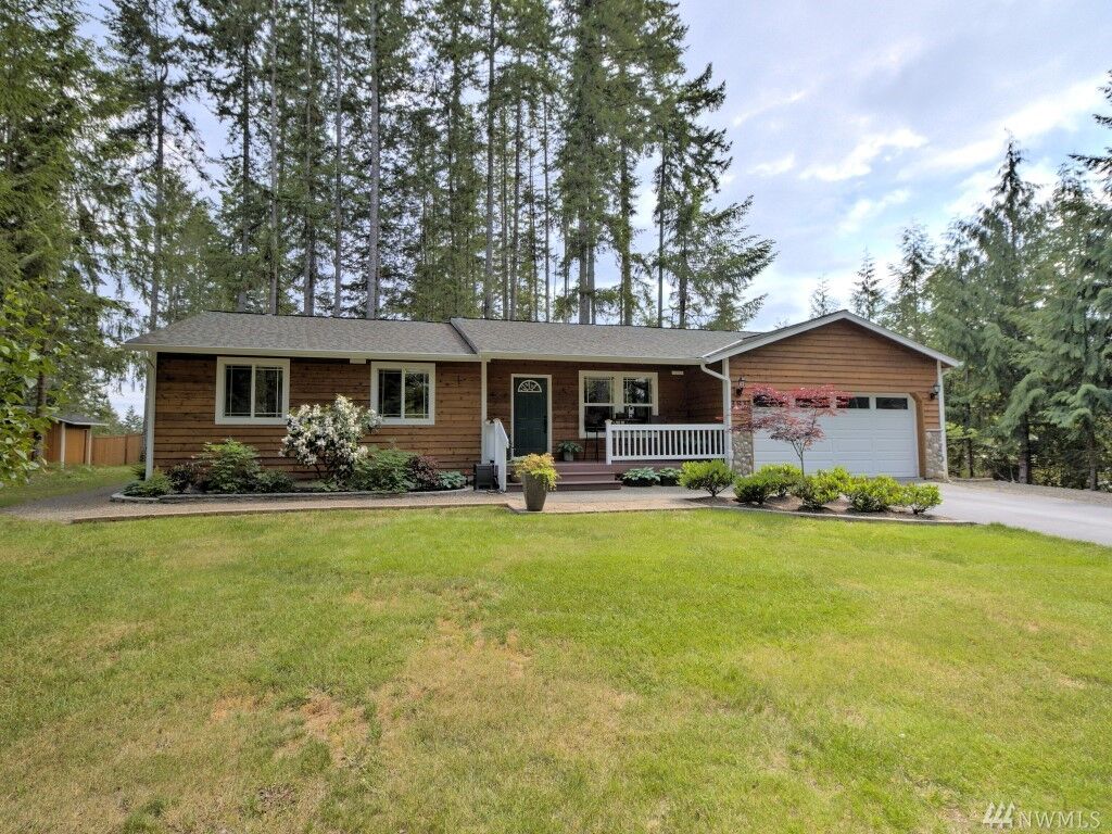 Property Photo:  381 E Lakeland Dr  WA 98524 