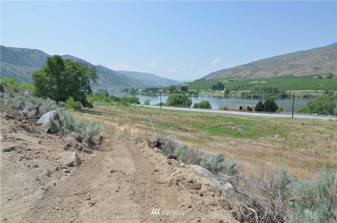 Property Photo: 10000 Xxx US 97 Highway WA 98843