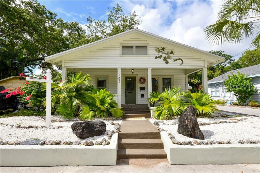 Property Photo:  1209 12th Avenue W  FL 34205 