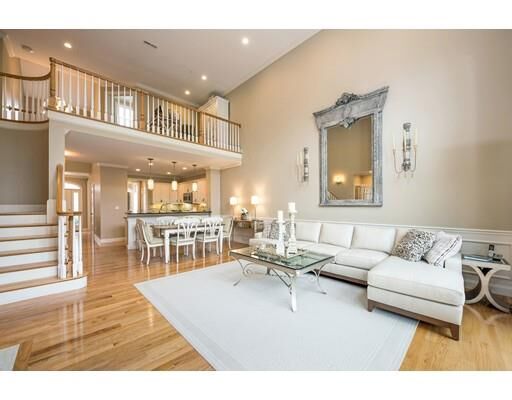 Property Photo:  527 Salem Street 31  MA 01940 
