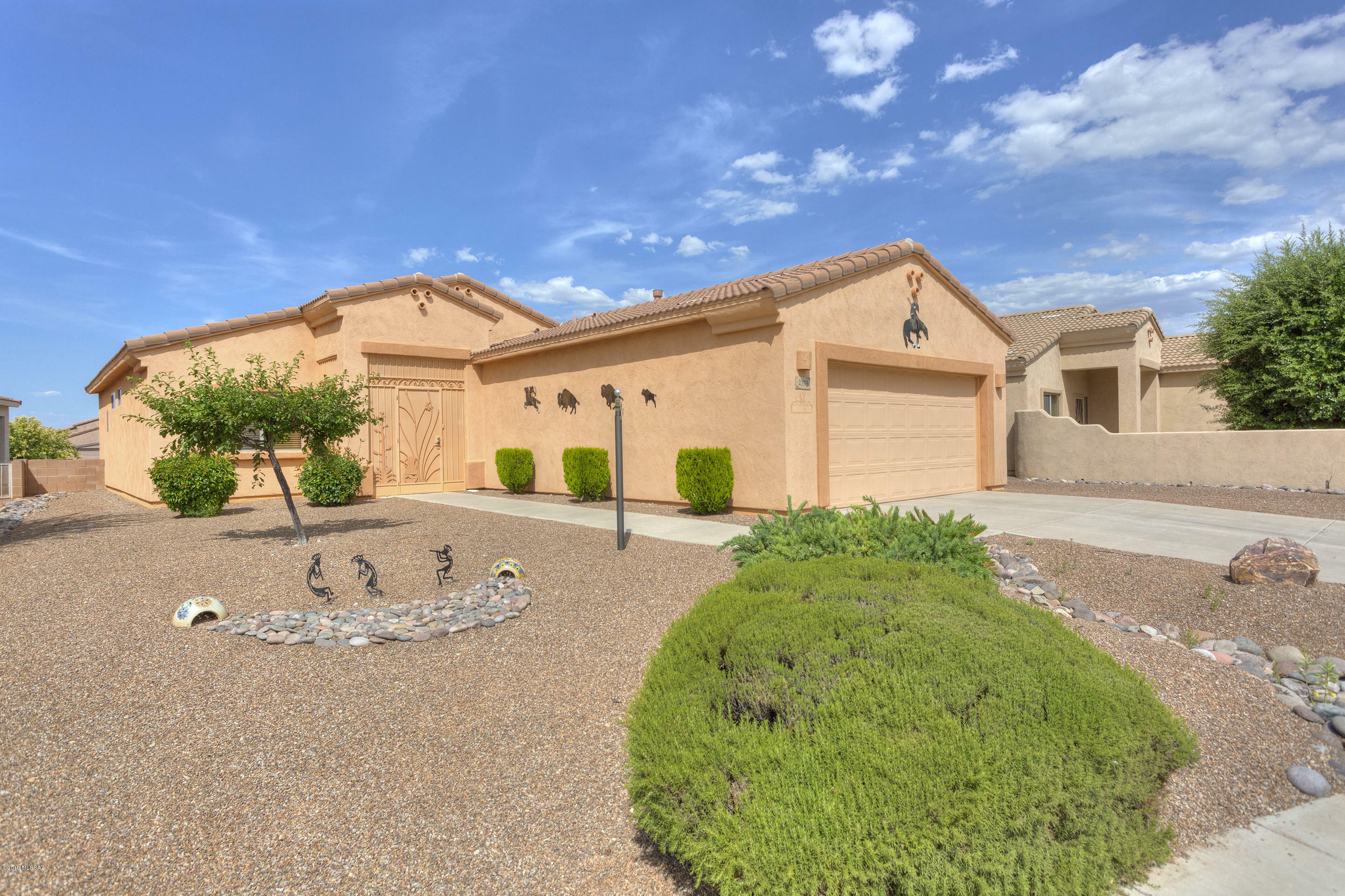 Property Photo:  2375 S Via Anzavita  AZ 85614 