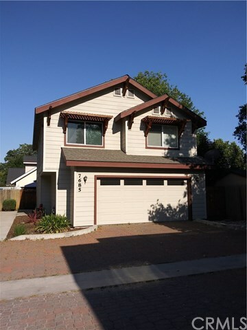 Property Photo:  7685 Navajoa Avenue 3  CA 93422 