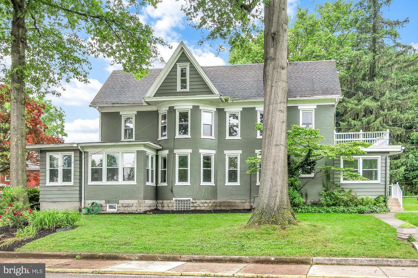 Property Photo:  2502 Market Street  PA 17011 