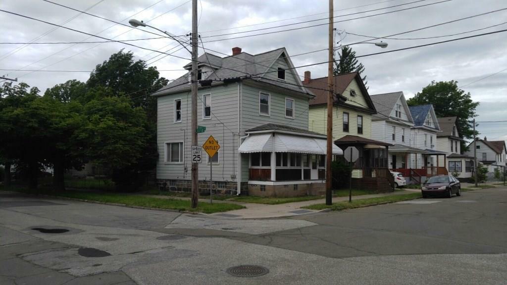 Property Photo:  632 Perry Street  PA 16503 