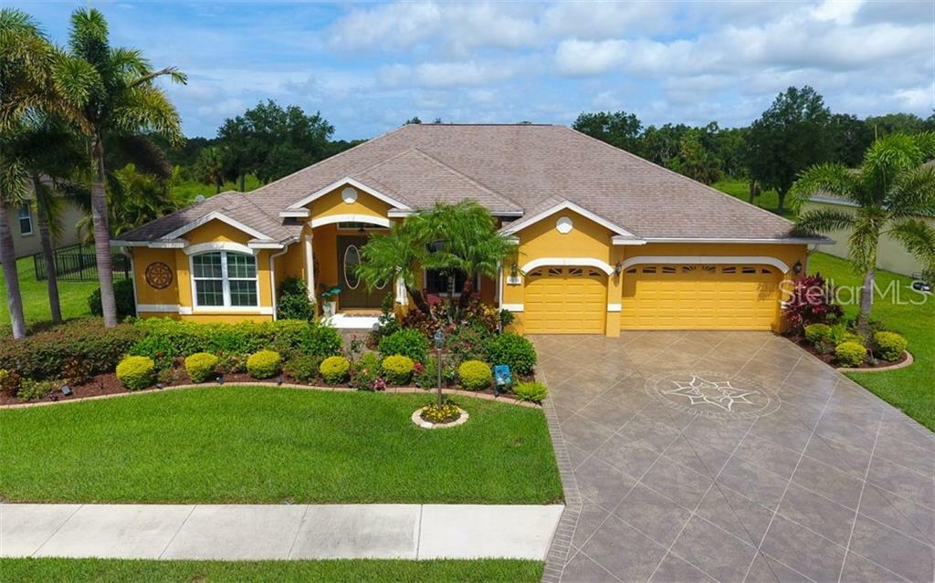 Property Photo: 8818 55th Court E FL 34219