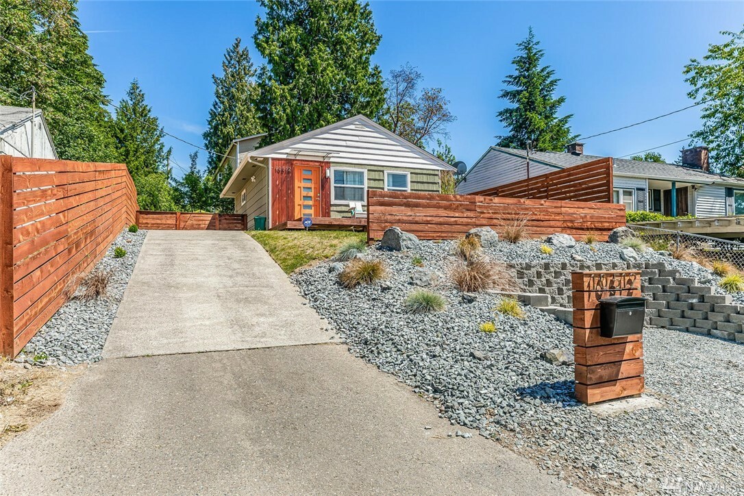 Property Photo:  10512 55th Ave S  WA 98178 