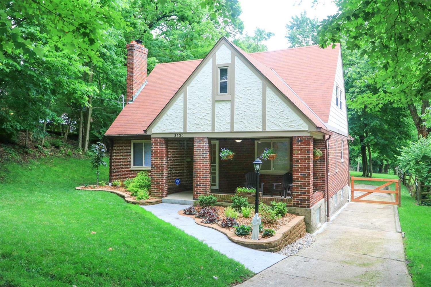 Property Photo:  3330 Dartmouth Drive  OH 45211 