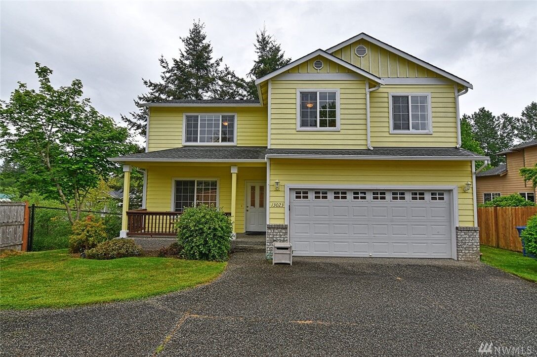 Property Photo: 13023 12th Place NE WA 98258