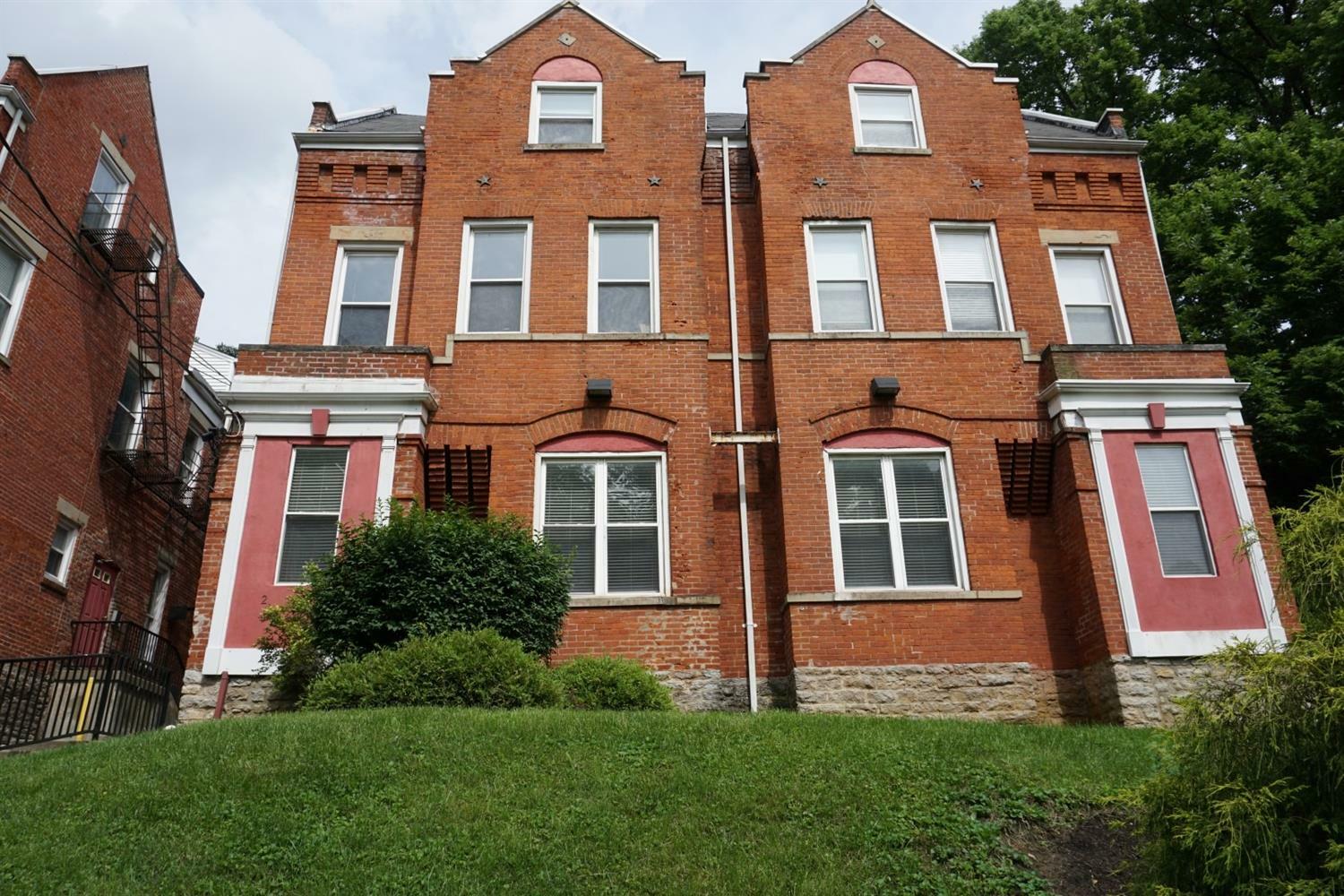 Property Photo: 2100 Fulton Avenue 6 OH 45206