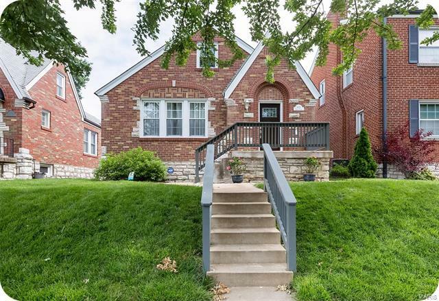 Property Photo: 6051 Pernod Avenue 63139