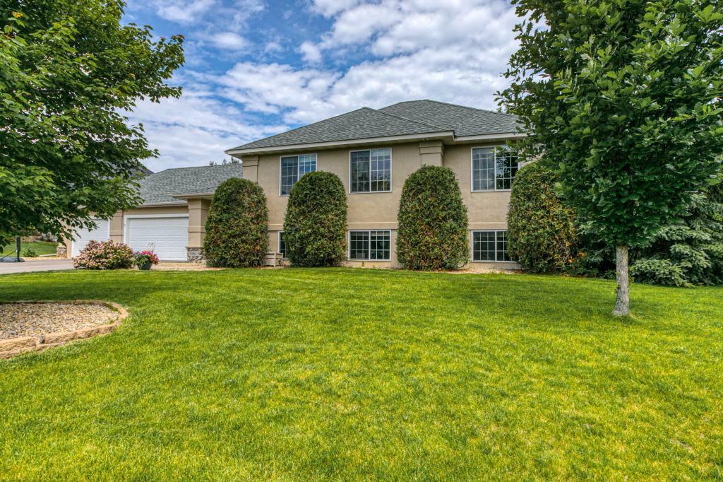 Property Photo:  16862 Interlachen Boulevard  MN 55044 