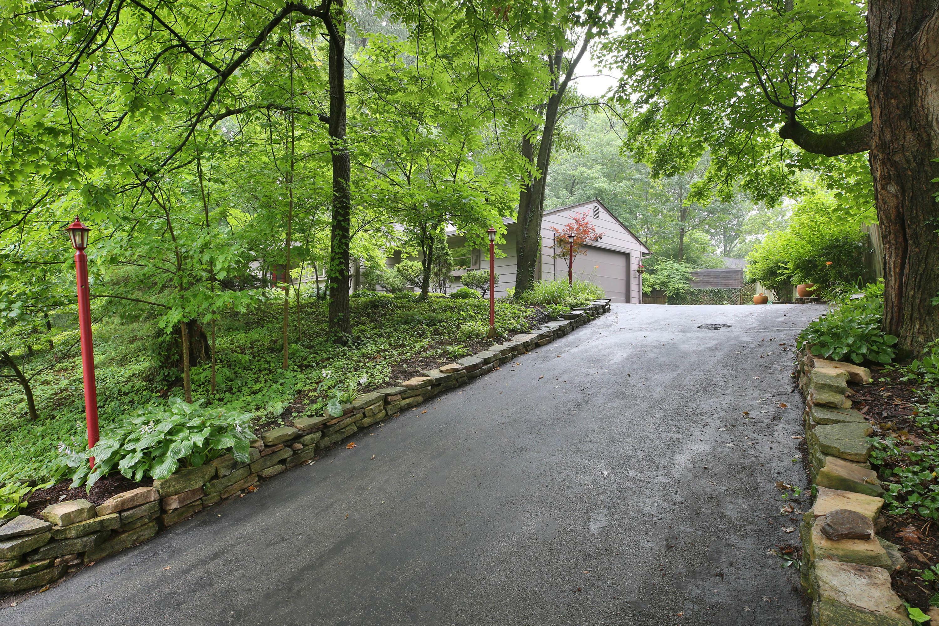 Property Photo: 457 Charleston Avenue OH 43214