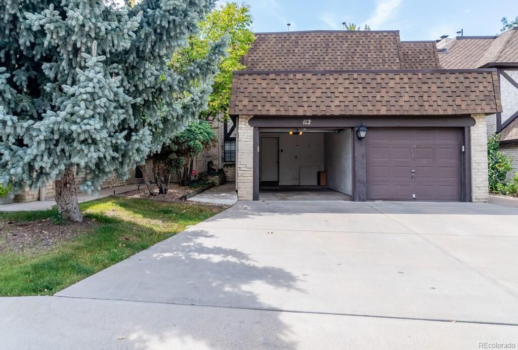 Property Photo: 7250 Eastmoor Drive 112 CO 80237