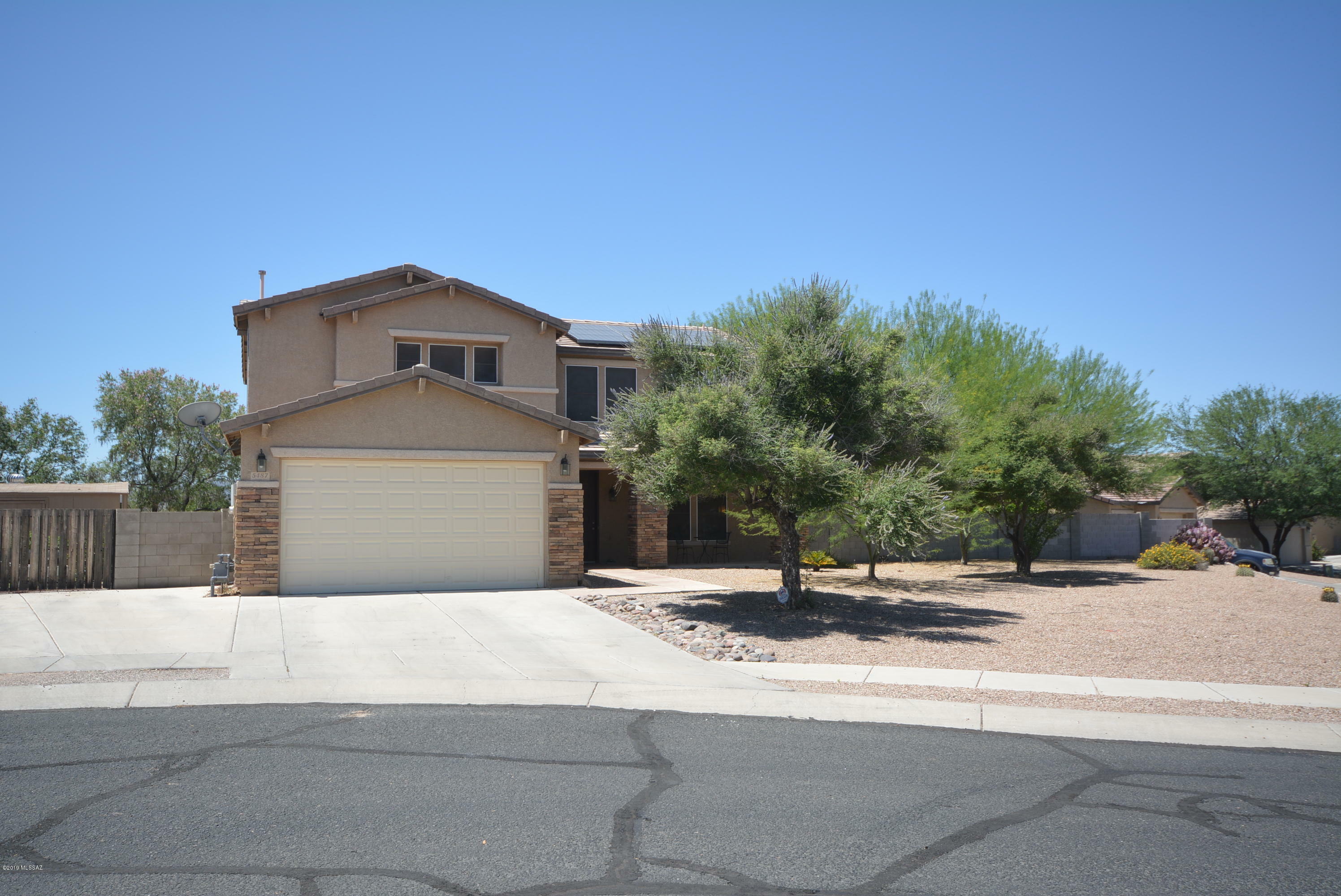 Property Photo:  5487 W Copperhead Drive  AZ 85742 