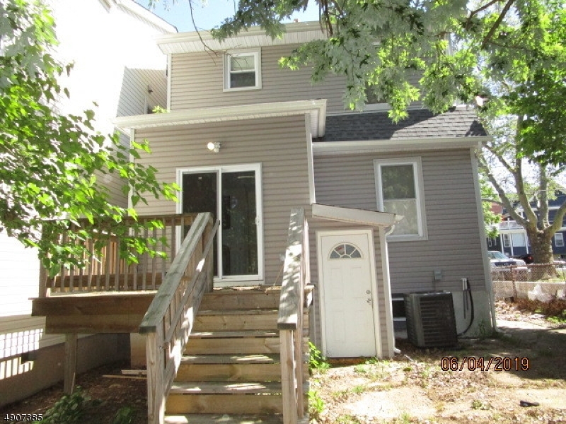 Property Photo:  858 Lyons Ave  NJ 07111 