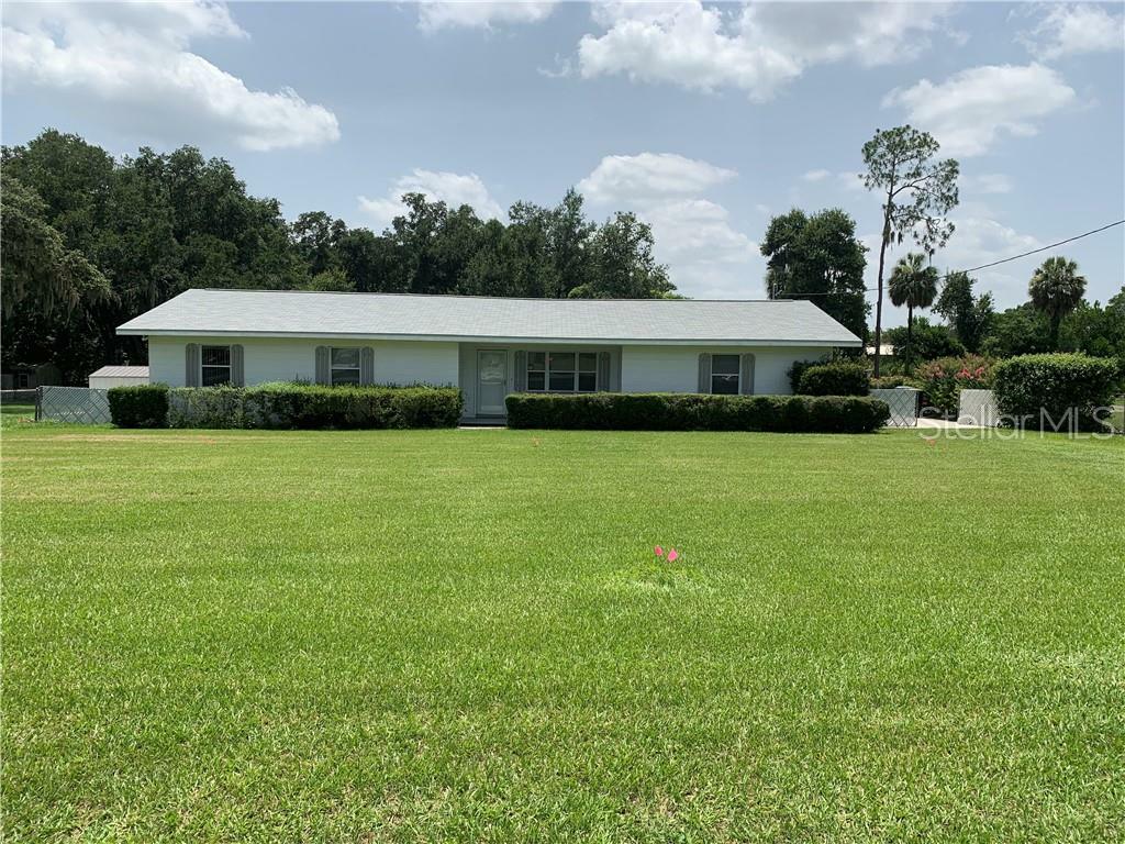 Property Photo:  5421 Waters Road  FL 33811 